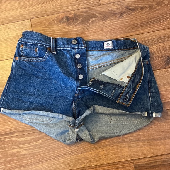 Levi shorts button fly - Picture 5 of 11